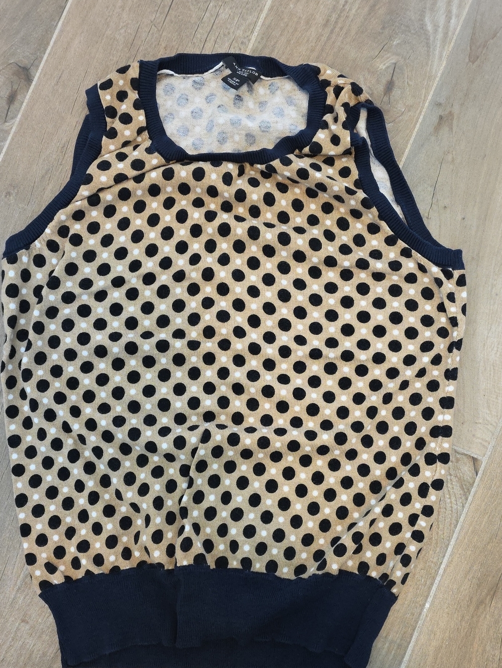 Ann Taylor Black Polka Dot Tan Sleeveless Knit Top
